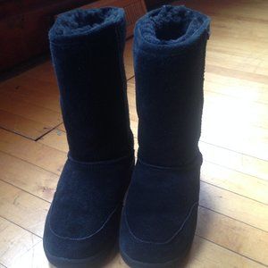 BearPaw Boots - girls size 6